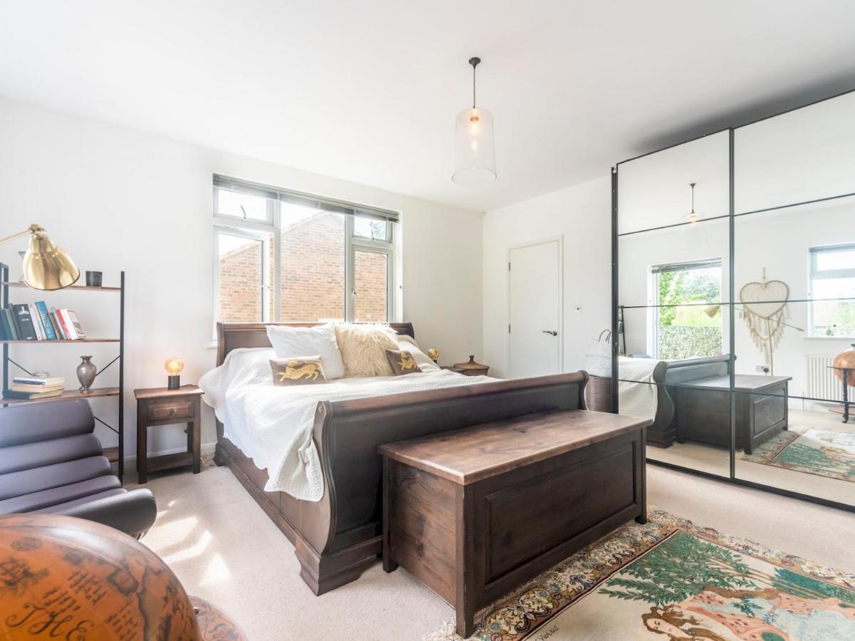 Pass The Keys Luxurious Flat With Large Private Terrace