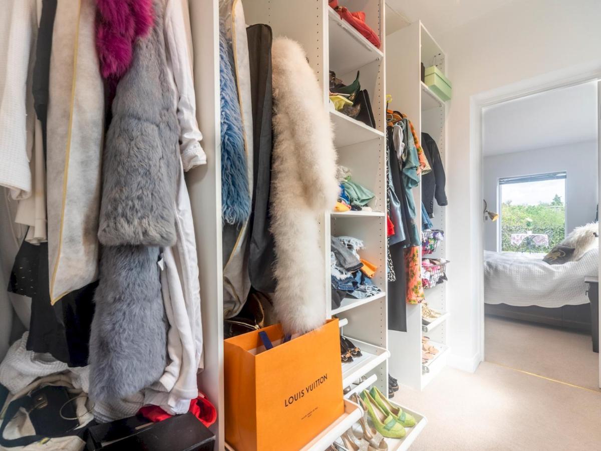 Pass The Keys Luxurious Flat With Large Private Terrace Hanworth