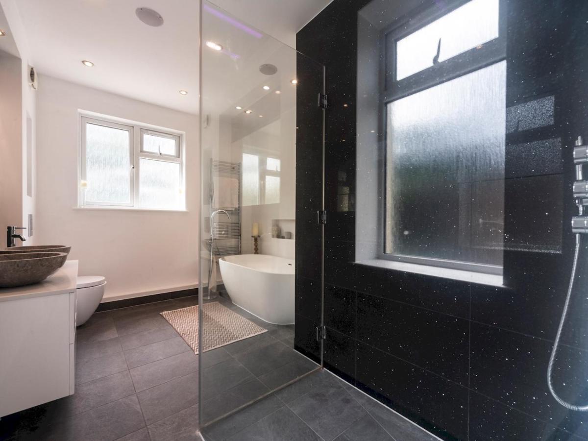 Apartment Pass The Keys Luxurious Flat With Large Private Terrace *